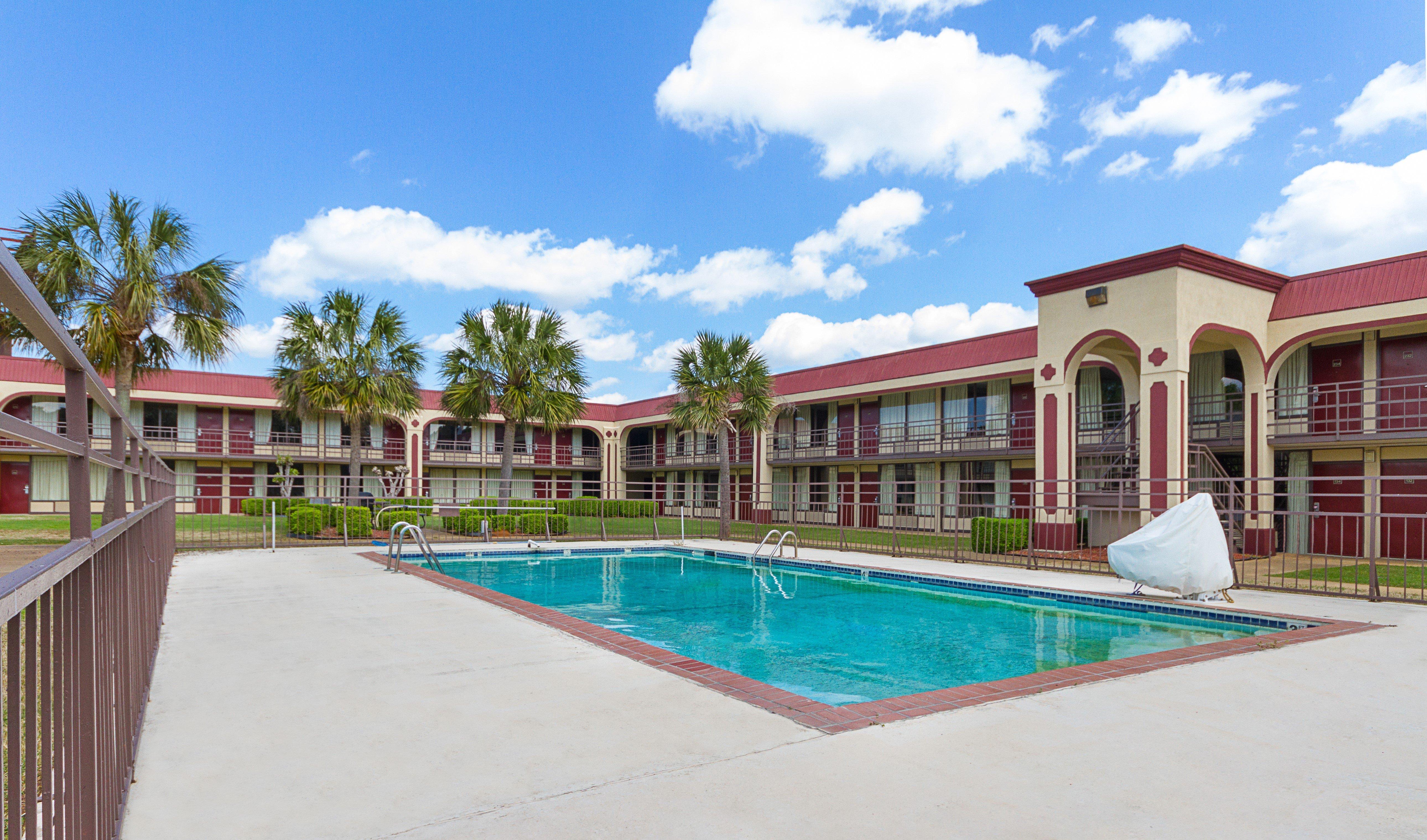 Red Roof Inn Montgomery - Midtown Εξωτερικό φωτογραφία